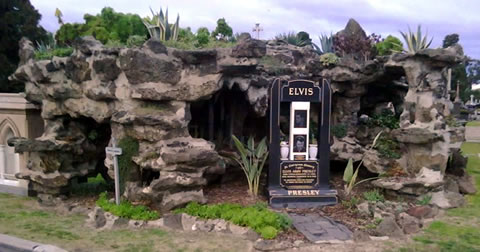 Elvis Presley Memorial Garden